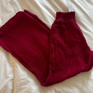 Michael Stars Suzie Gauze Pant in Sangria